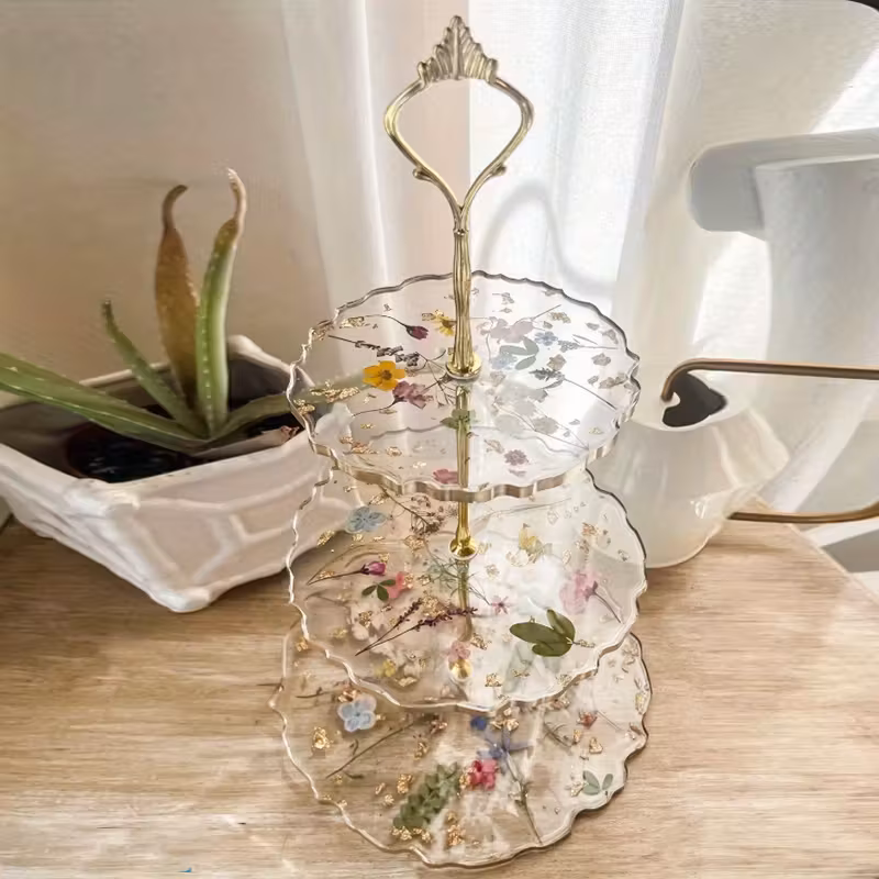 Imagen 2 de Bandeja de 3 Pisos en Resina Epoxi – Personalizada y Artesanal Imagen 2 de Bandeja de 3 Pisos en Resina Epoxi – Personalizada y Artesanal